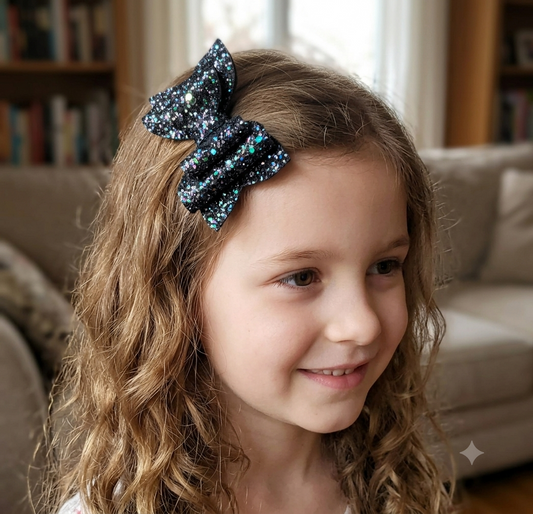 Black hair bow (Halloween hairbow)